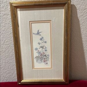 Humming sounds by Mary Bertrand